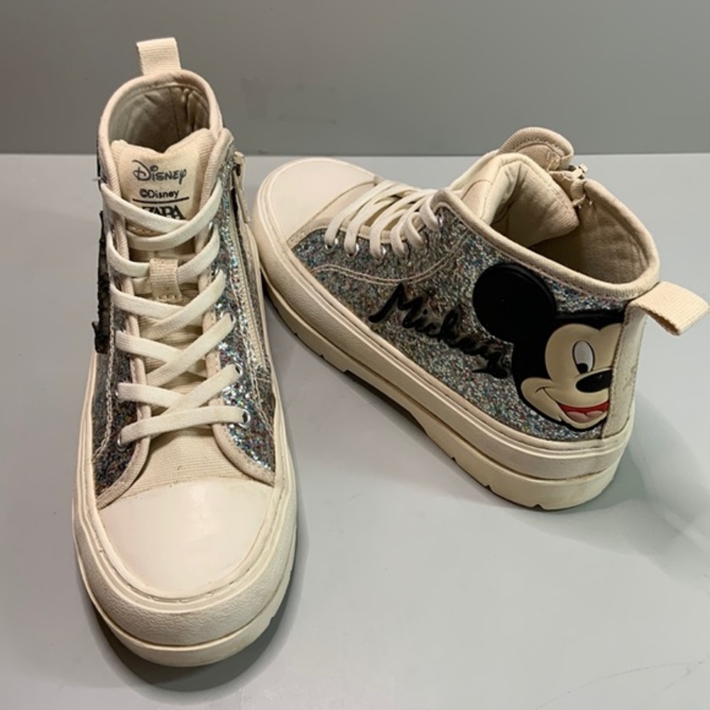 Zara Disney Mickey Mouse glitter sneaker high tops. Girls Size eu31/13US